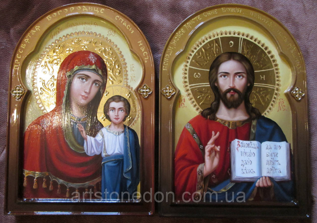 Вінчальна пара писана Господь Вседержитель і Казанська ікона Божої Матері