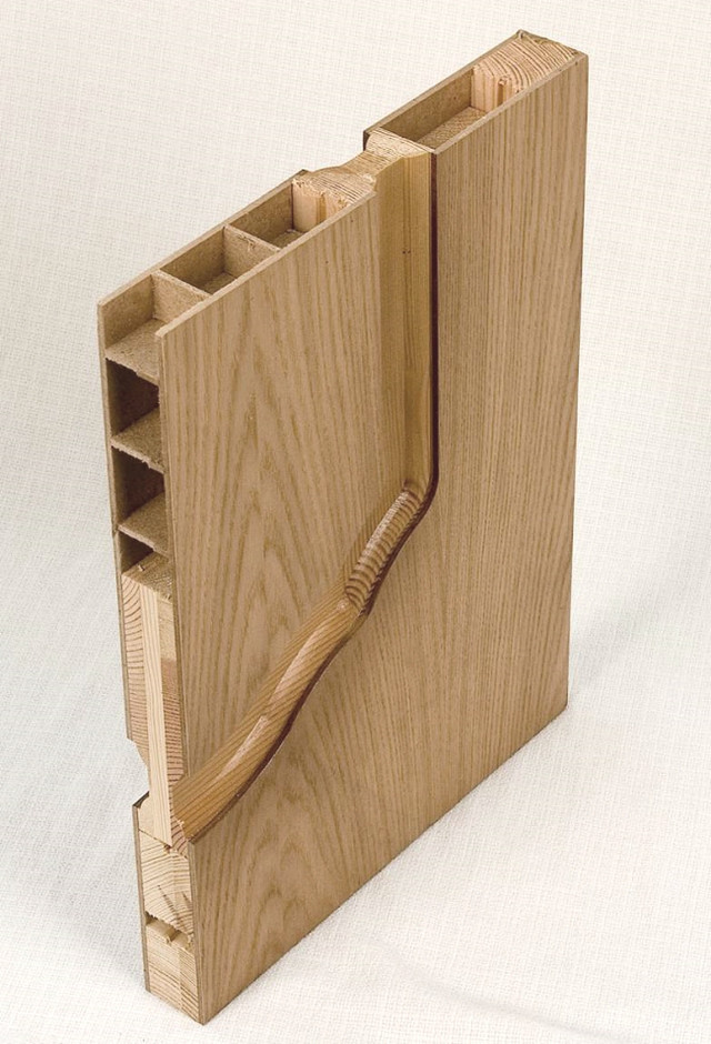 Шпоновані двері в розрізі