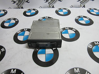 CD-чорджер BMW e60 5-series (65126956939)