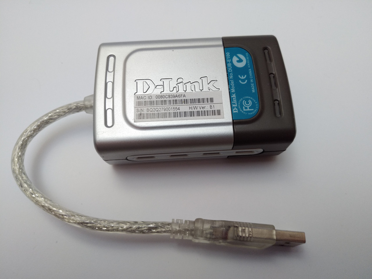 Внешний сетевой адаптер D-Link Fast Ethernet USB2.0 Adapter DUB-E100 (Б/У) - фото 2 - id-p695394280