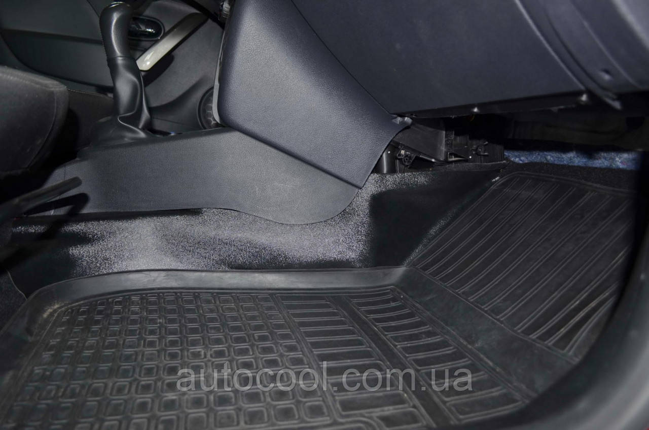 Тунельні накладки на ковролін Renault Logan 2014+ р. в. Рено Логан