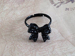 Кільце жіноче Бантик — чорне