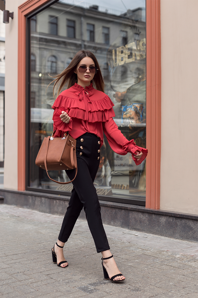 блузки весна 2018