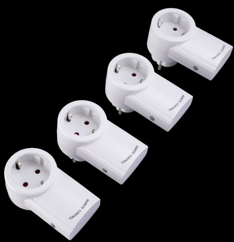 Розетка TS-832 (4 шт) з дистанційним управлінням