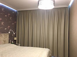 Шторы ЖК Квартет - спальня. Светло-молочный блэкаут.