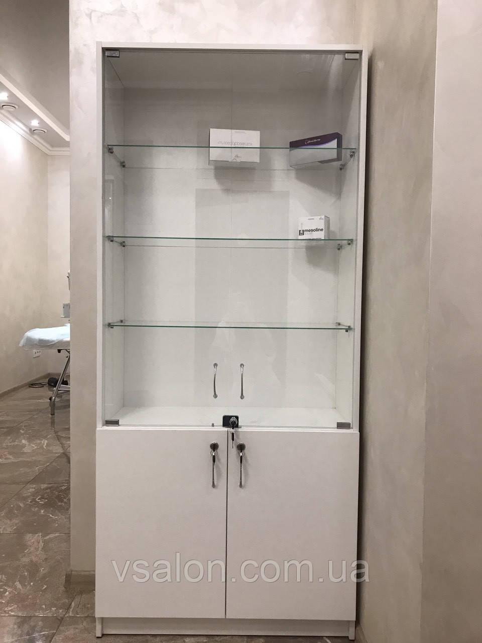 Вітрина для косметики в салон V225