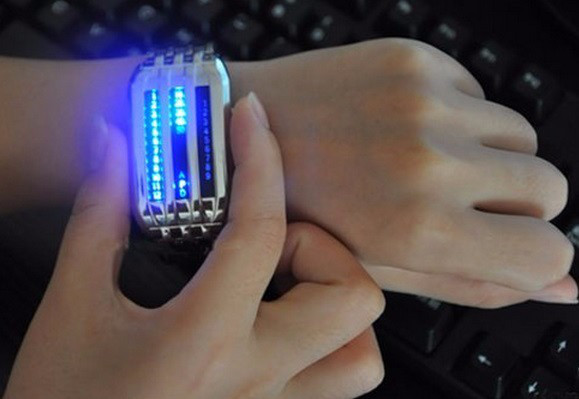 Чоловічий бінарний наручний годинник "Blue Energy"