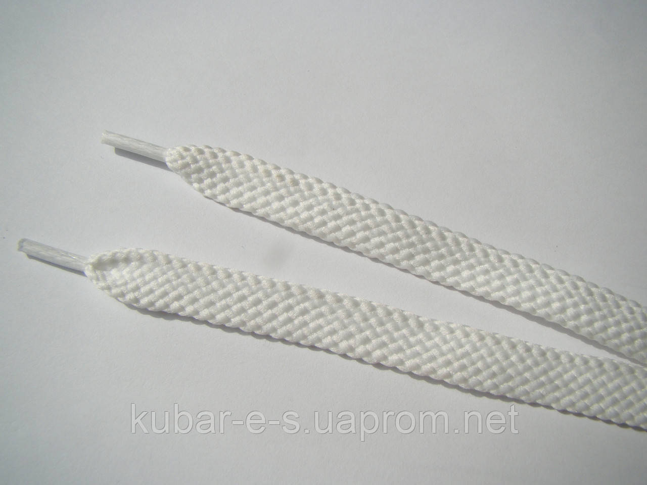 Купить Шнурки для обуви 1,2 м плоские белые. ОПТОМ ★ СПД Кубарь Е.С.★Киев