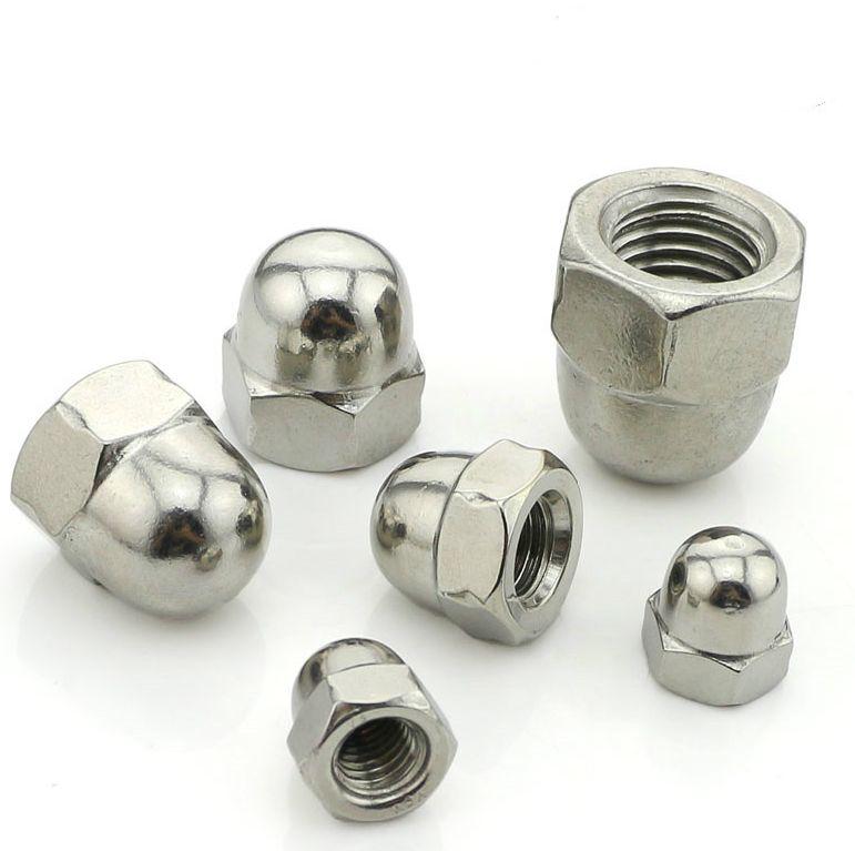 Колпачковая гайка М3 DIN 1587 из нержавейки