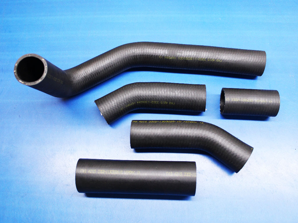 Комплект патрубків радіатора ГАЗЕЛЬ 3302 УМЗ-4215 (5шт) в упаковці