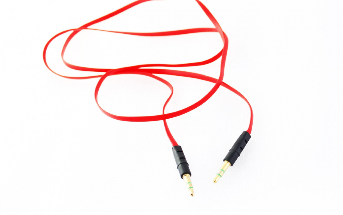 Аудіо подовжувач 1 м 3.5x3.5 кабель тато червоний, фото 1