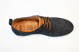 Перфоровані замшеві туфлі Konors 42 розмір, фото 3