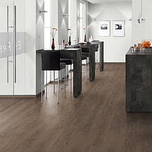 Egger PRO Design Large 5/33 UF EPD030 Дуб Уолт коричневий вінілова плитка