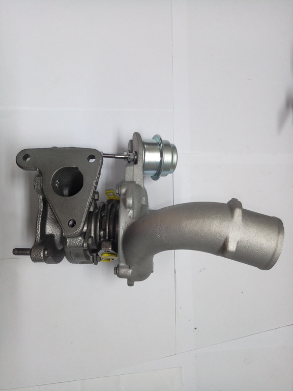 751768-5004S Opel Vivaro 1.9 TDI настроена и готова к установке.