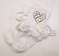 Носочки для новорожденных с рюшем белого цвета