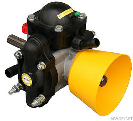 Насос для обприскувача садового P-100 Agroplast (Польща) Насоси для обприскувачів Польський насос на обприскування