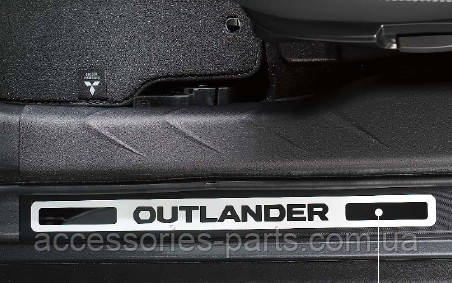 Накладки на пороги Mitsubishi Outlander XL II Нові Оригінальні , фото 1