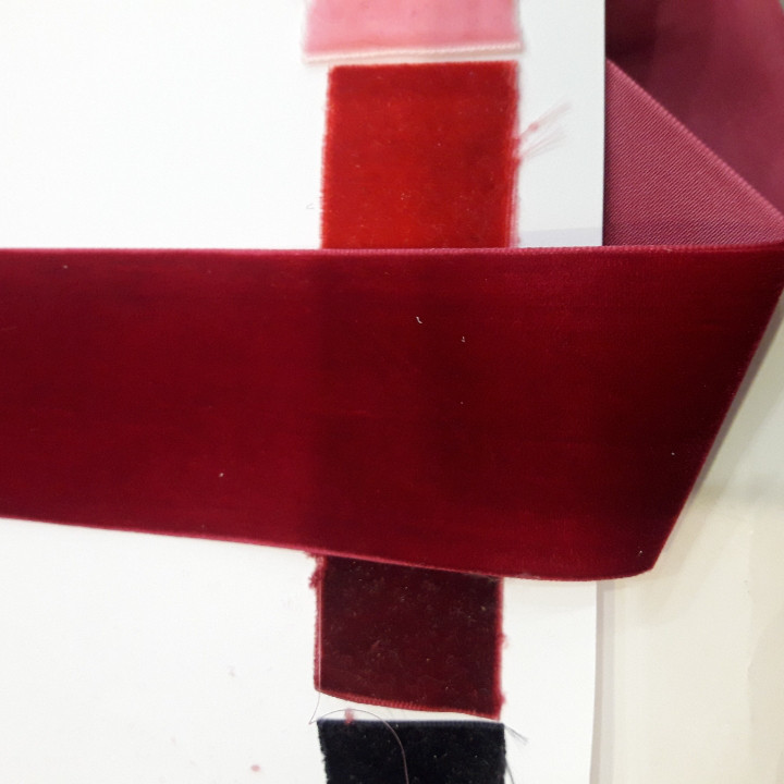 Стричка оксамитова Стрічка Стрічка оксамитова оксамитова (бархітка) 5 см, бордова