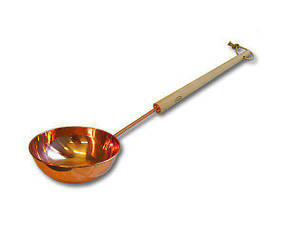 Черпак 65 см лакована мідь для лазні та сауни