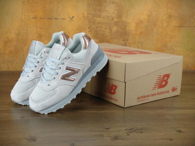 Кросівки New Balance жіночі фото