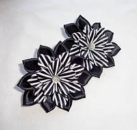 Резинка белая и черная из лент для волос ручной работы канзаши "Полосатик"