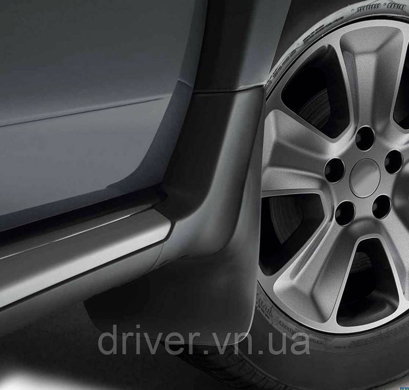Бризковики Land Rover Discovery V 2017- оригінальні передні \ 2 шт