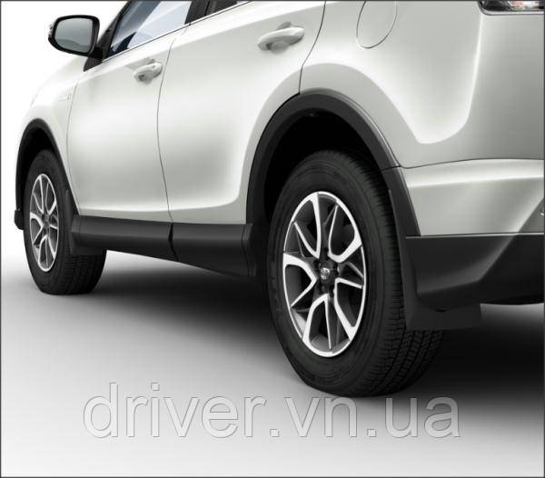 Бризковики Toyota RAV4 2015 - повний комплекті \ 4 шт