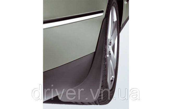 Бризковики Volkswagen Passat B6, оригінальні VAG задні \ 2 шт