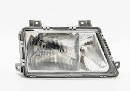 Фара (права) на MB Sprinter 1996-2000 