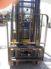 Газовий вилковий навантажувач 2 тонни Yale GLP20SVX б/у, фото 3