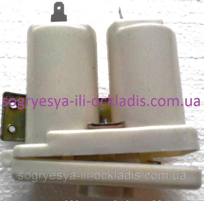 Контейнер пластиковий для батарейок (б.ф.у, Китай) колонок Amina, Gorenje, Dion и др, арт. AG08, к.з. 1751, фото 1