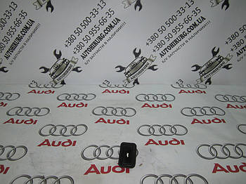 Кнопка закрытия багажника audi a8 d3 (4E0867559)