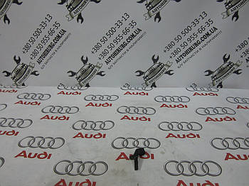 Датчик ABS AUDI A6 C6 (4E0927803 / 4E0927804)