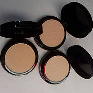 Подвійна компактна пудра MAC VIVA GLAM Sia BB natural powder spf ++25 20g, фото 4