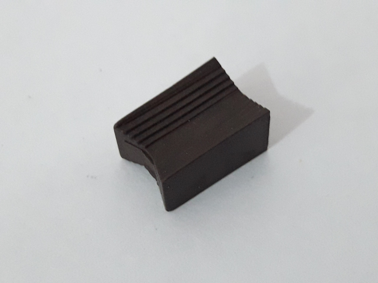 Шкант метелик кріплення до МДФ венге