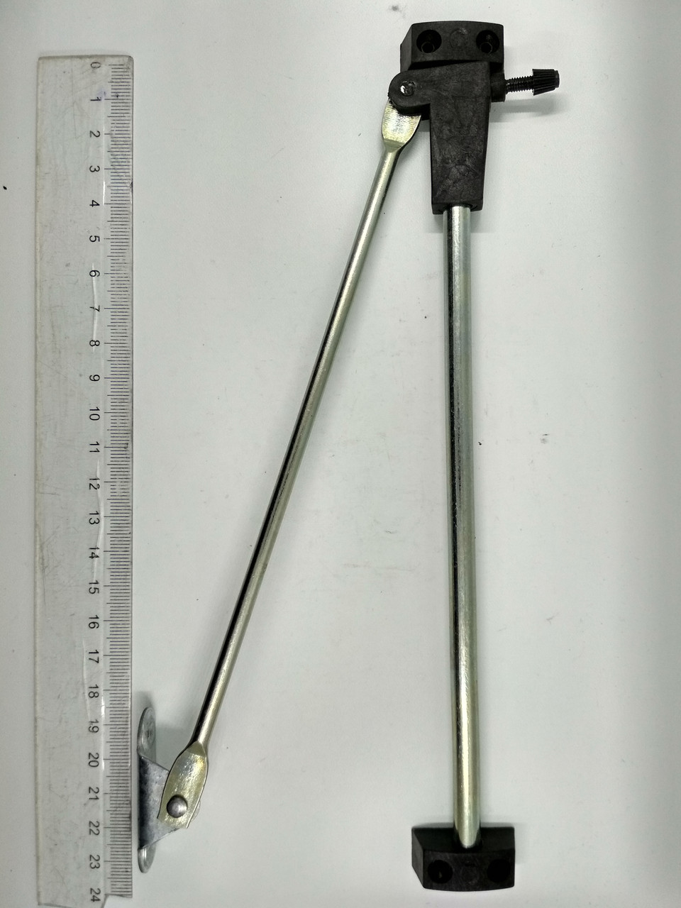 Петля обмежувач барна права