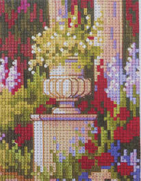 Набори та схеми для вишивання хрестиком, бісером і атласними стрічками.