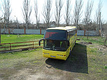 Изготовление и замена верхнего лобового стекла на Neoplan 116 в Никополе (Украина). 11