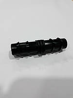 З'єднання (ремонтник) для багаторічної крапельної трубки.