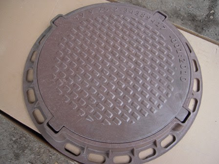 Люк садовий пластмасовий легкий №2 (зелений, червоний, сірий, теракотовий)