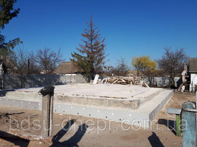 Фініш Чистий майданчик після демонтажу і вивозу сміття