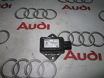 Датчик прискорення AUDI A6 C6 (4F0907637/0265005278)