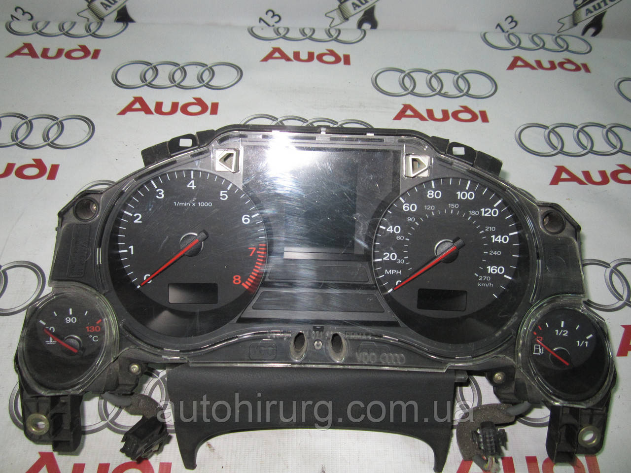 Щиток приладів AUDI A8 D3 (4E0920950C / 4E0910950)