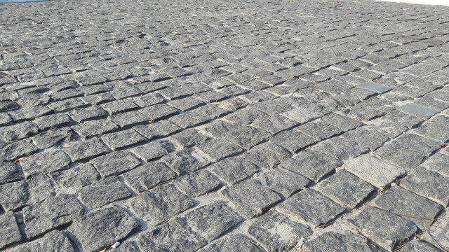 бруківка гранітна колота