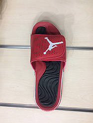 Чоловічі капці Jordan Red