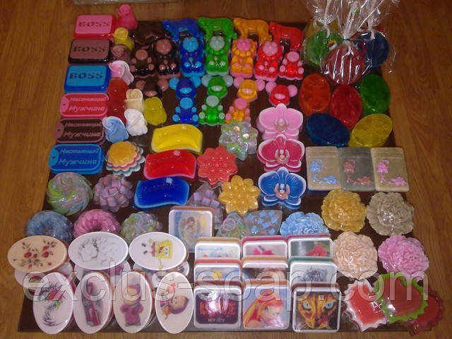 Мило ручної роботи