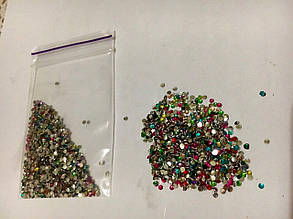 Стрази для нігтів різні кольори 2 мм круглі 1000 штук