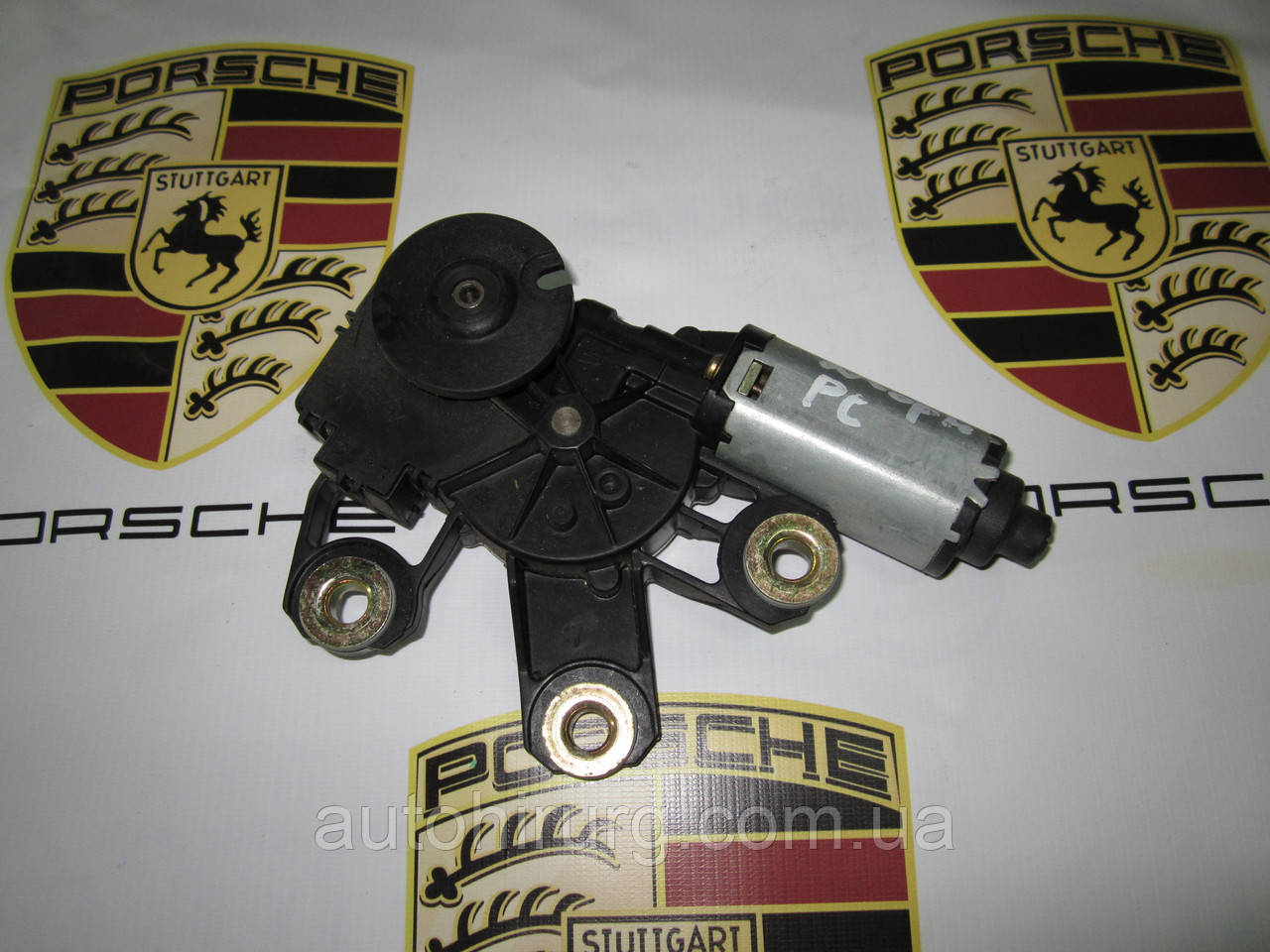 Моторчик заднього склоочисника Porsche Cayenne 955 (7L0955712B)