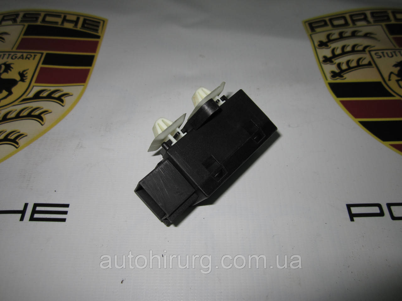 Блок керування підігрівом сидінь Porsche Cayenne 955 (7L0959772)
