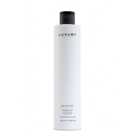 GREEN LIGHT Шампунь для надання об'єму — Green Light Day by Day Volumizing Shampoo